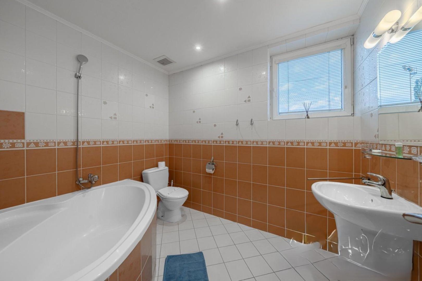 Raketa Residence, Restaurant & Hotel Prievidza Buitenkant foto